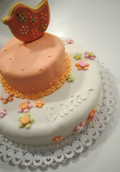 Olivia dulce torta Dulce Olivia en blanco, rosa y pomelo